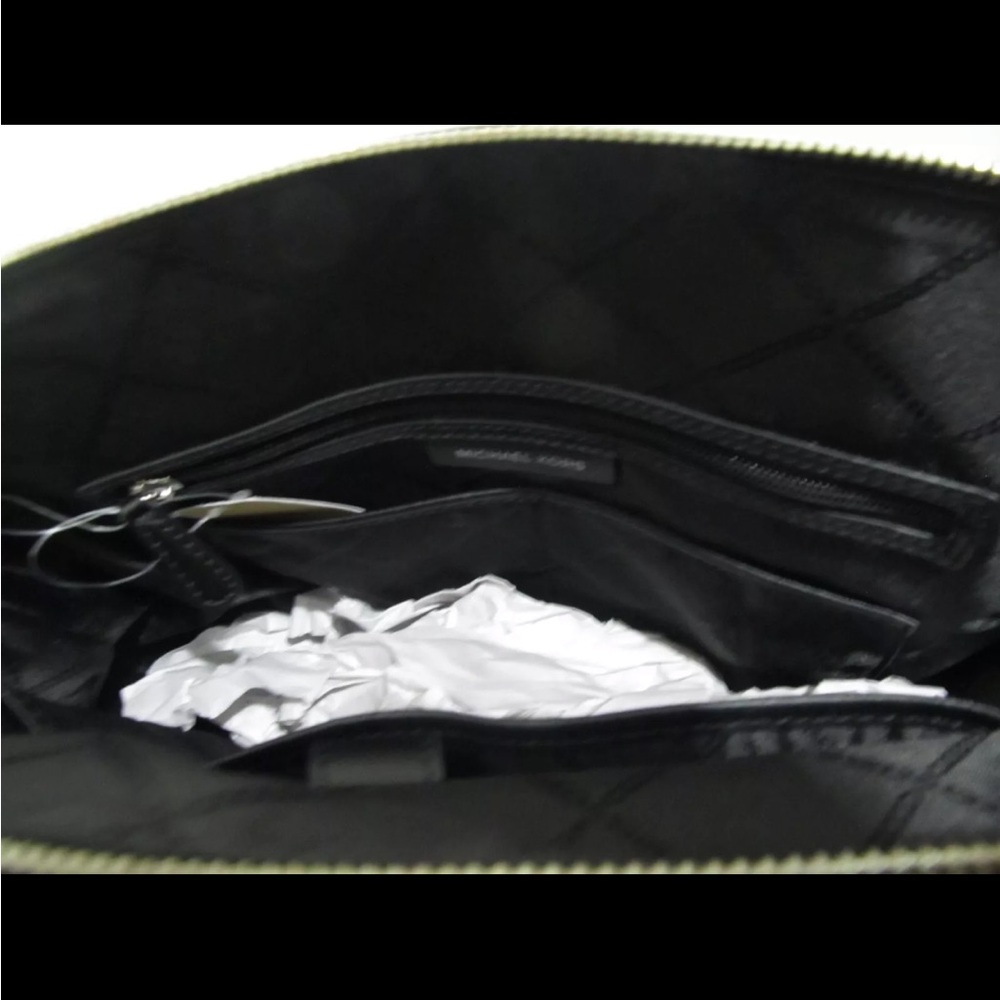 Michael Kors Satchel - Picture 3 of 9